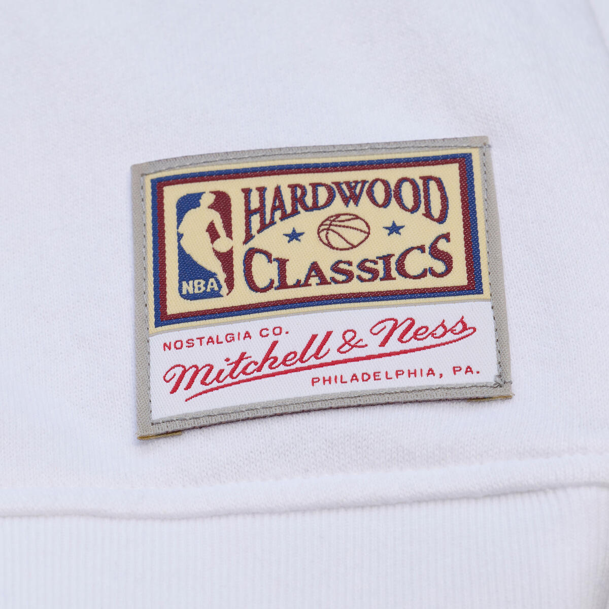 NBA LT CREWNECK SWEATSHIRT BUCKS - Image 4