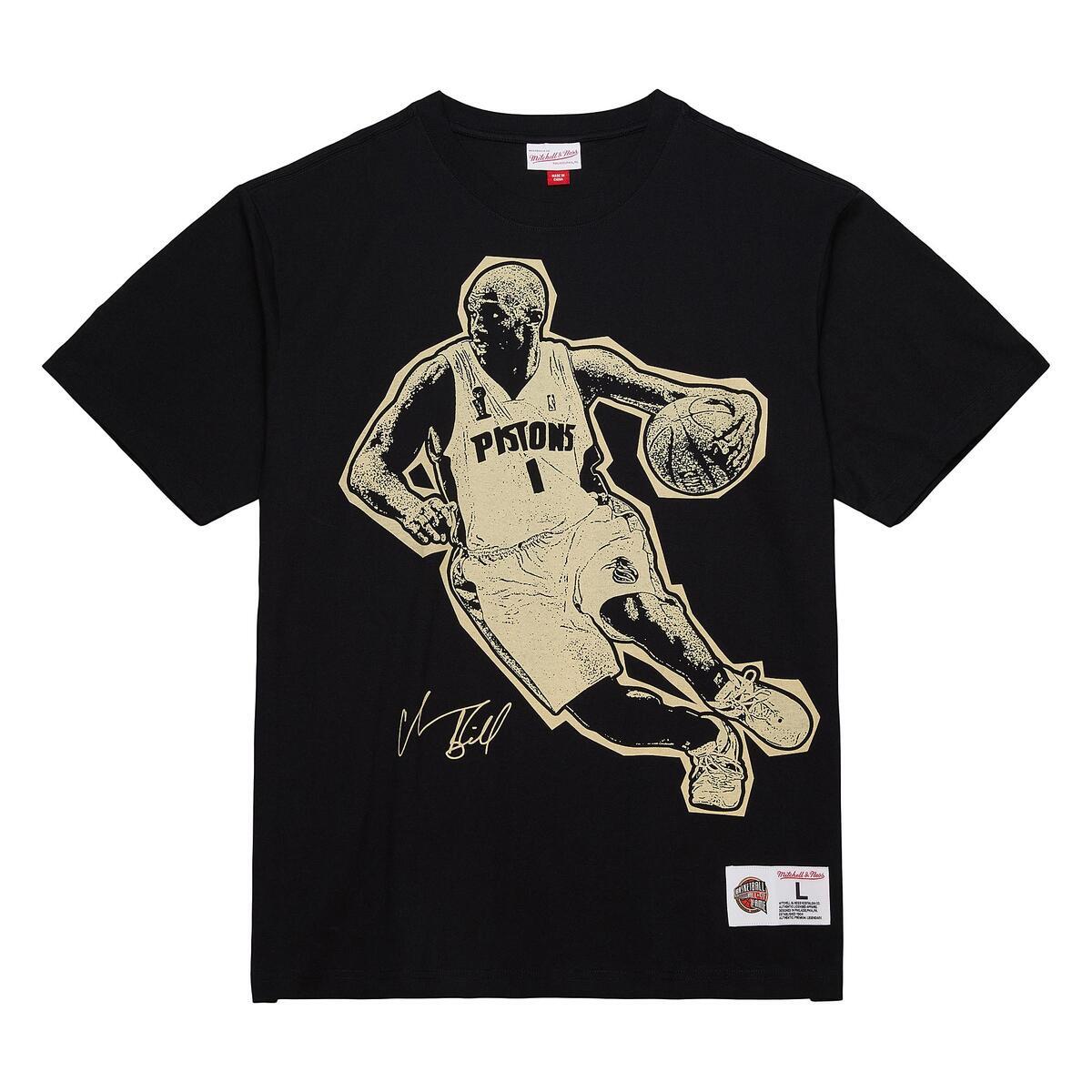 NBA 2024 HOF PREMIUM SS TEE MULTI  CHAUNCEY BILLUPS Black-Gold FC11397-MLTBKGD - Image 1