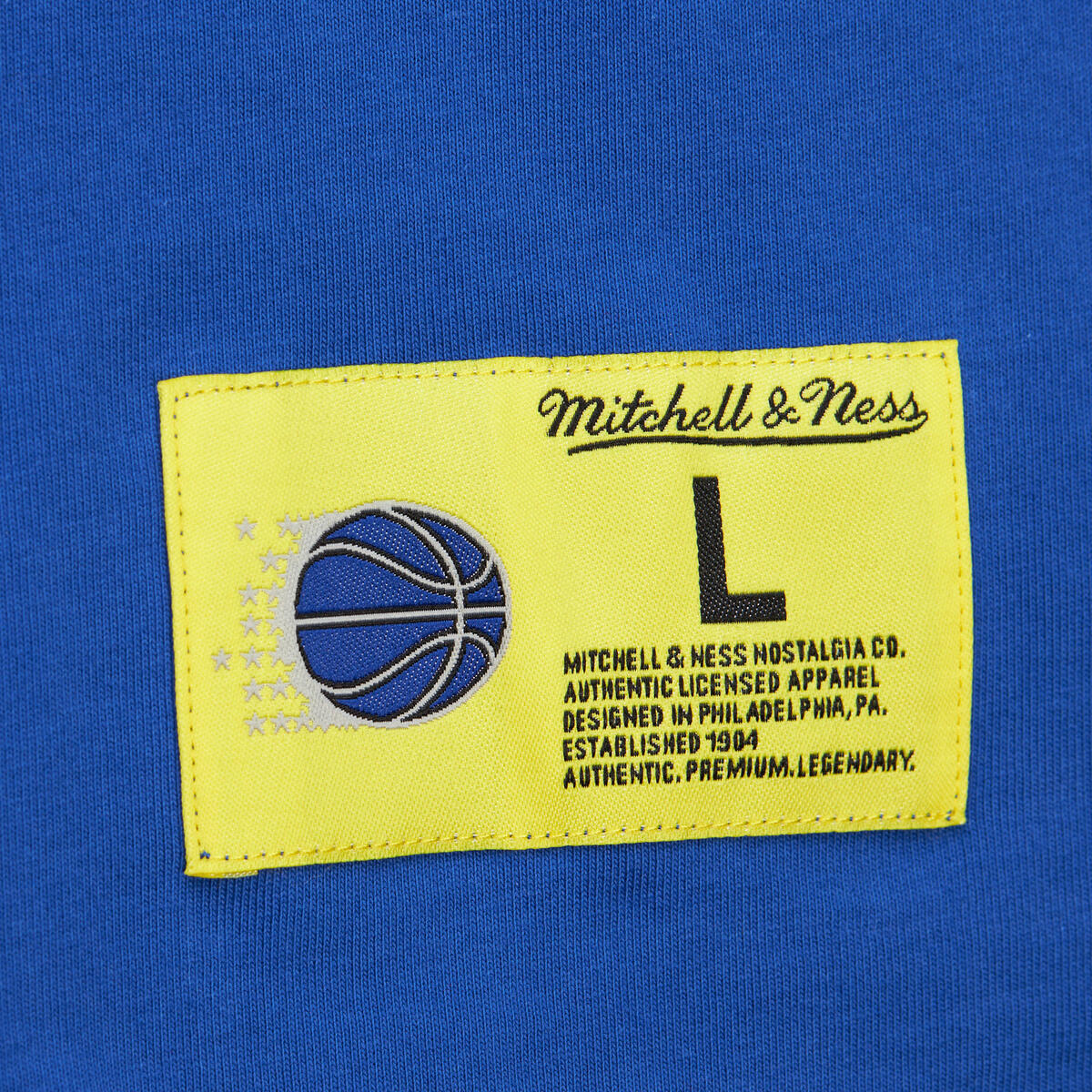 NBA NEON NIGHTS SS PREMIUM TEE MAGIC Royal FC7944-OMAROYA - Image 4
