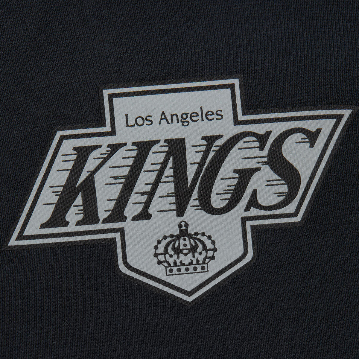 NHL THERE AND BACK 2.0 CREW FLEECE VINTAGE LOGO KINGS Black FC8088-LAKBLCK - Image 5