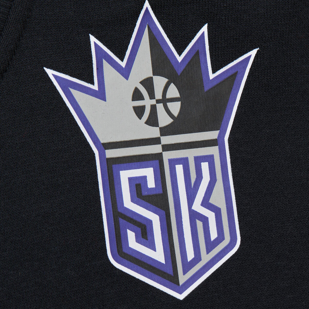NBA THERE AND BACK 2.0 CREW FLEECE VINTAGE LOGO KINGS Black FC8088-SKIBLCK - Image 5