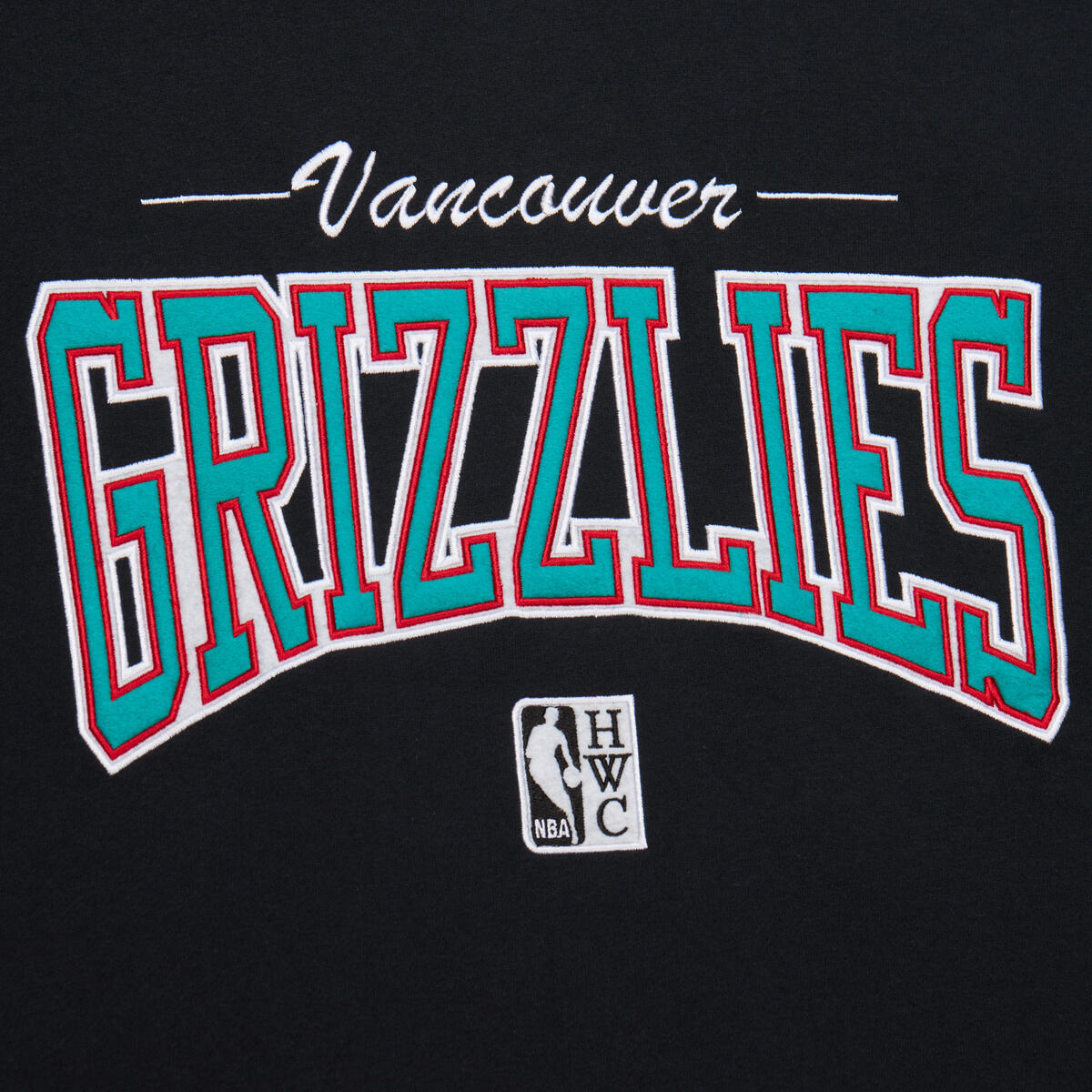 NBA THERE AND BACK 2.0 CREW FLEECE VINTAGE LOGO GRIZZLIES Black FC8088-VGRBLCK - Image 3