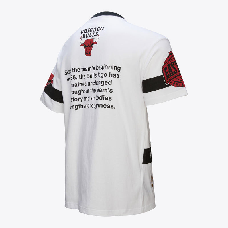 NBA TEAM ORIGINS PREMIUM SS TEE VINTAGE LOGO BULLS - White - Image 6