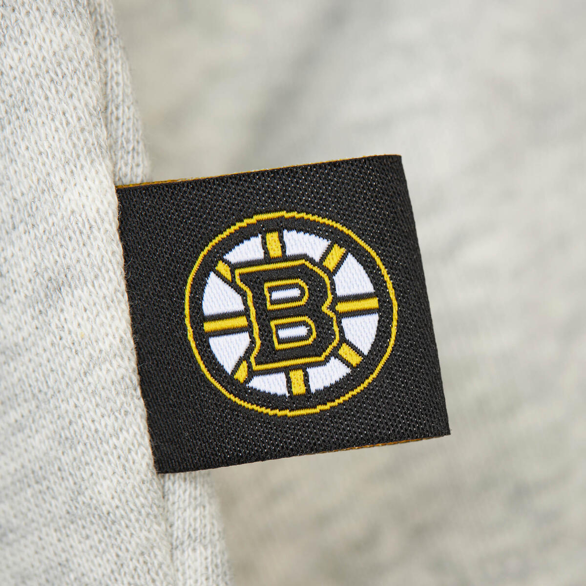 NHL WOMEN'S LOGO LIGHTWEIGHT CREW 3.0 BRUINS - Image 5