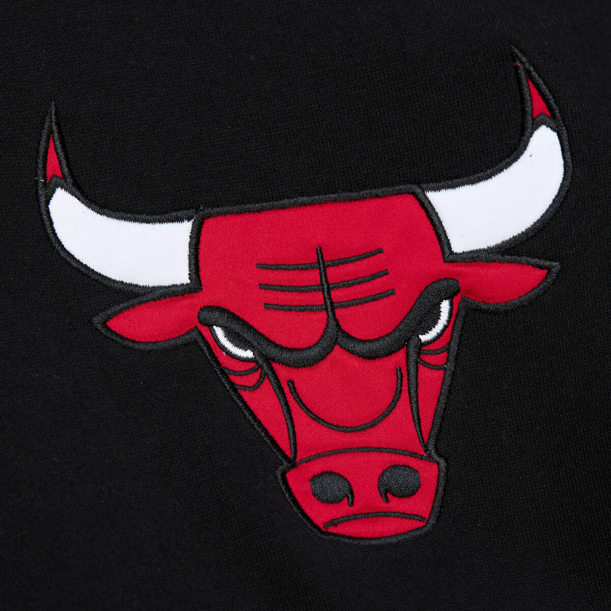 NBA TEAM FIRST SATIN FLEECE CREW BULLS - Image 4