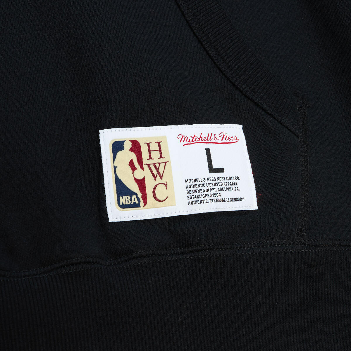 NBA M&N CITY COLLECTION FLEECE HOODIE HEAT Black FPHD4987-MHEYYPPPBLCK - Image 4