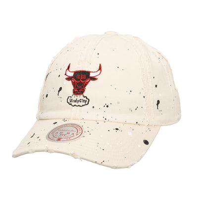NBA WHAT A MESS STRAPBACK HWC BULLS - BONE - Image 1