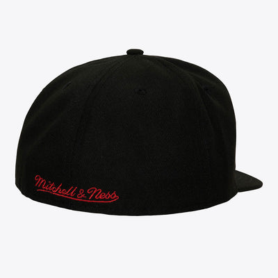 NBA SHARK BITE FITTED HWC BULLS - Black - Image 2