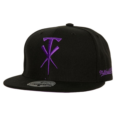 WWE FITTED UNDERTAKER Black HHSF7482-TTTYYUNDBLCK - Image 1
