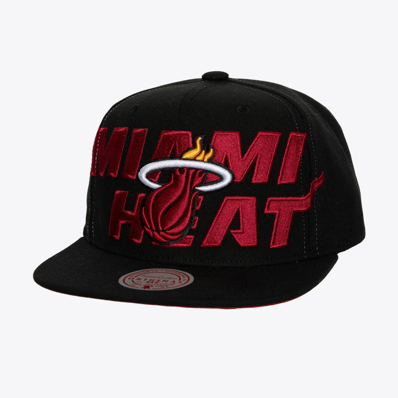 NBA FULL FRONTAL SNAPBACK HEAT Black HHSS7646-MHEYYPPPBLCK - Image 1
