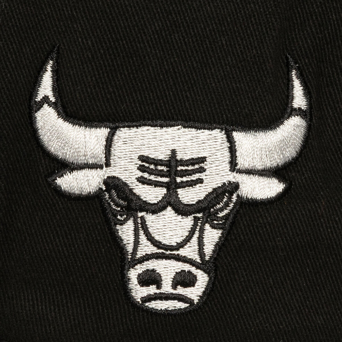 NBA SKETCHY PRO SNAPBACK BULLS - Black - Image 2