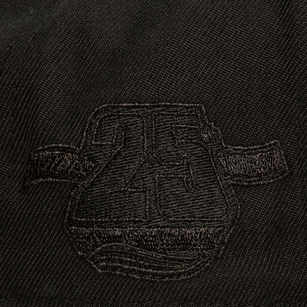 NHL BLACK PEARL SNAPBACK ISLANDERS Black HS10998-NYIBLCK - Image 3