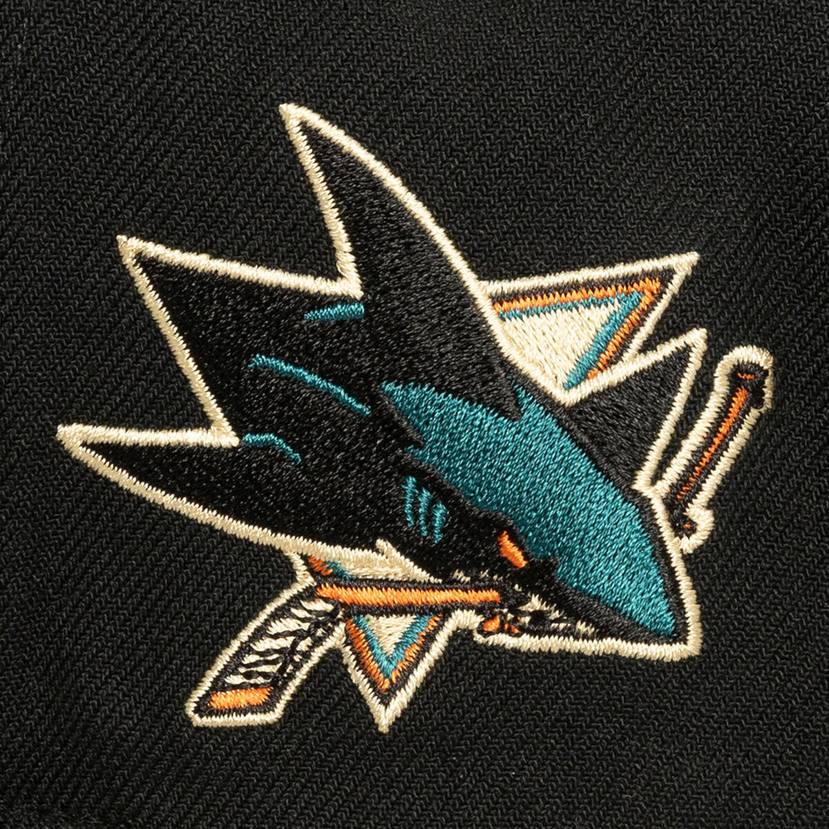 NHL CREAM SCRIPT SNAPBACK SHARKS - Black - Image 3