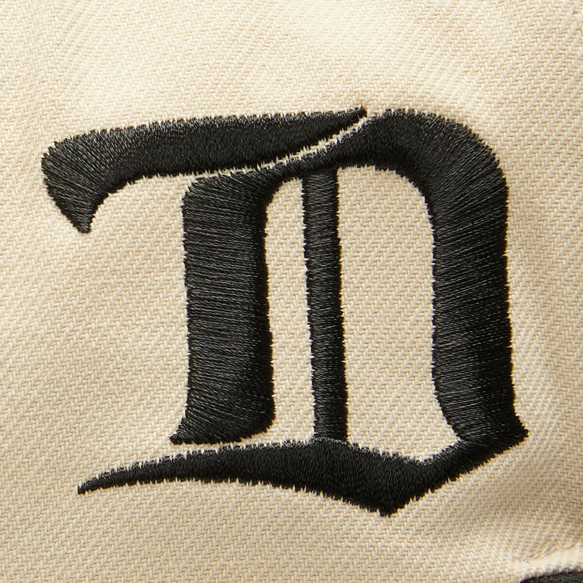 NHL EVERGREEN CREAM BLACK SNAPBACK VNTG RED WINGS Off White HS9559-DRWOFWH - Image 3