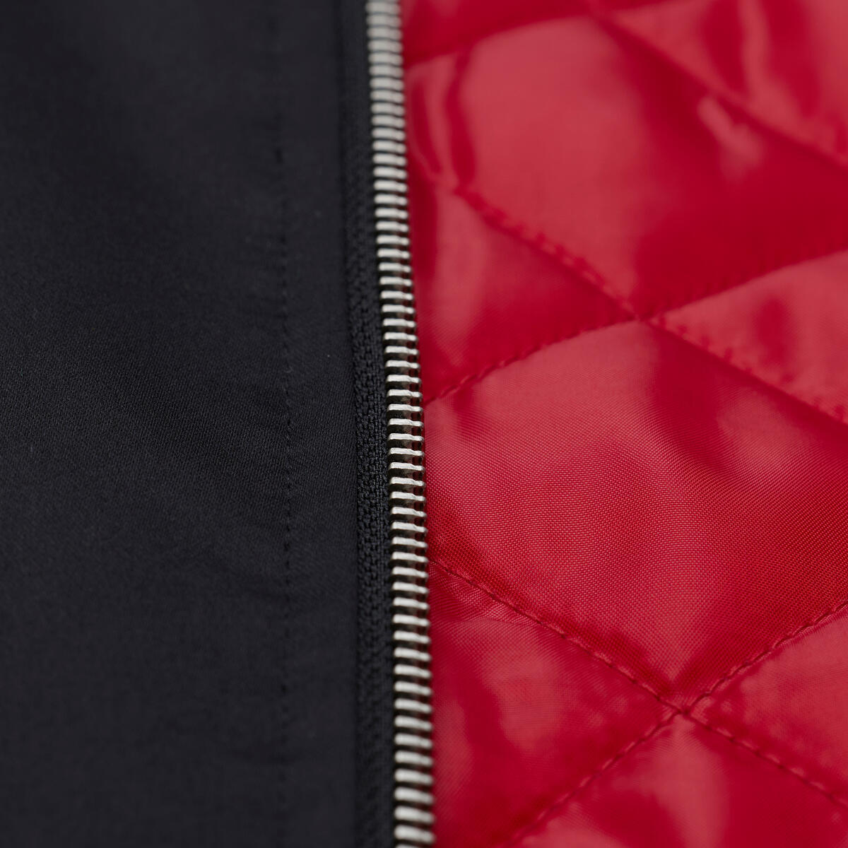 NBA THROW IT BACK HEAVYWEIGHT SATIN JACKET VINTAGE BULLS - Image 6