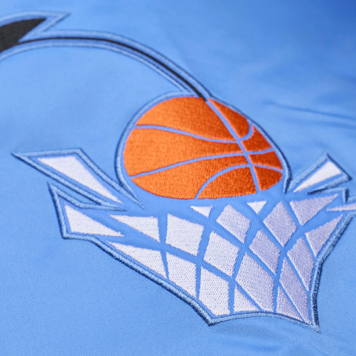 NBA THROW IT BACK HEAVYWEIGHT SATIN JACKET VINTAGE CAVALIERS - Image 4