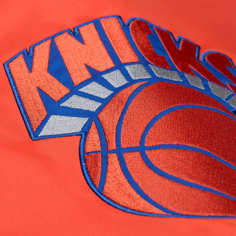 NBA THROW IT BACK HEAVYWEIGHT SATIN JACKET VINTAGE KNICKS - Image 5