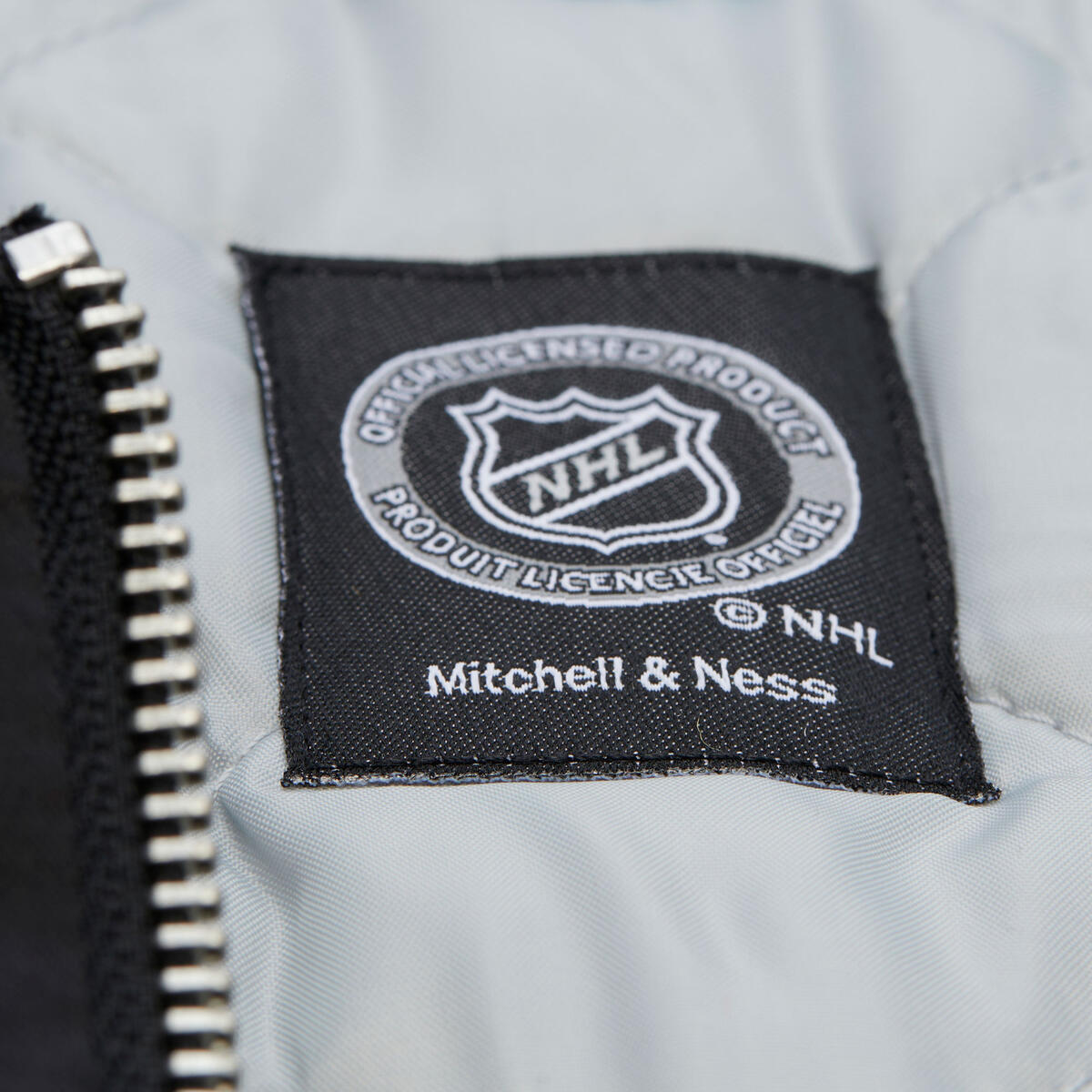 NHL THROW IT BACK HEAVYWEIGHT SATIN JACKET CURRENT KINGS - Image 6