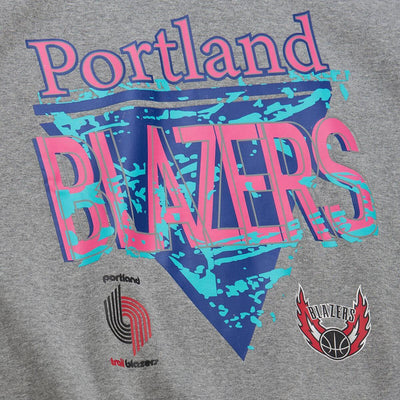 NBA 90S REFLECTIVE HEATHER CREWNECK SWEATSHIRT TRAIL BLAZERS - Grey Heather - Image 2