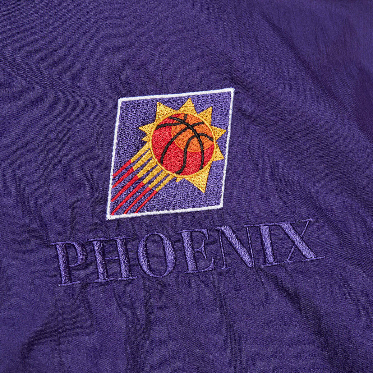 NBA TEAM OG 3.0 ANORAK VINTAGE LOGO SUNS REGAL PURPLE JK8084-PSURGPR - Image 3