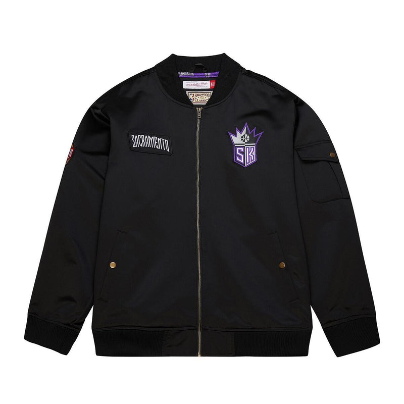NBA TEAM LEADER SATIN BOMBER VINTAGE LOGO KINGS Black JK8095-SKIBLCK - Image 1