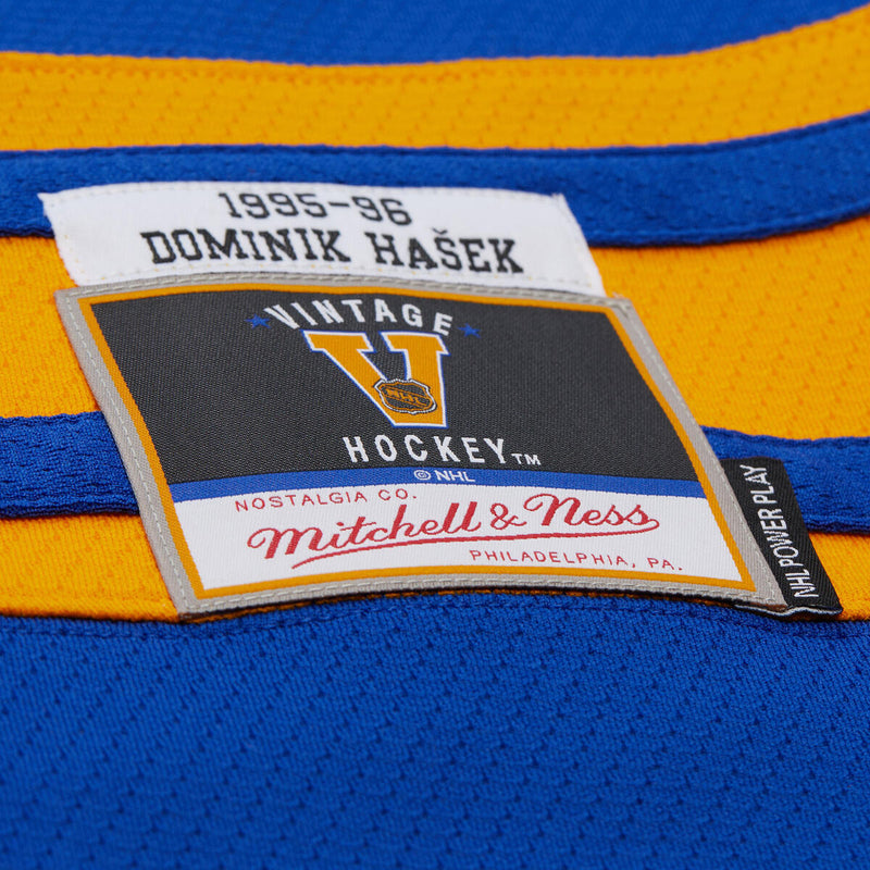 NHL DARK JERSEY SABRES 1995 DOMINIK HASEK - Royal - Image 5