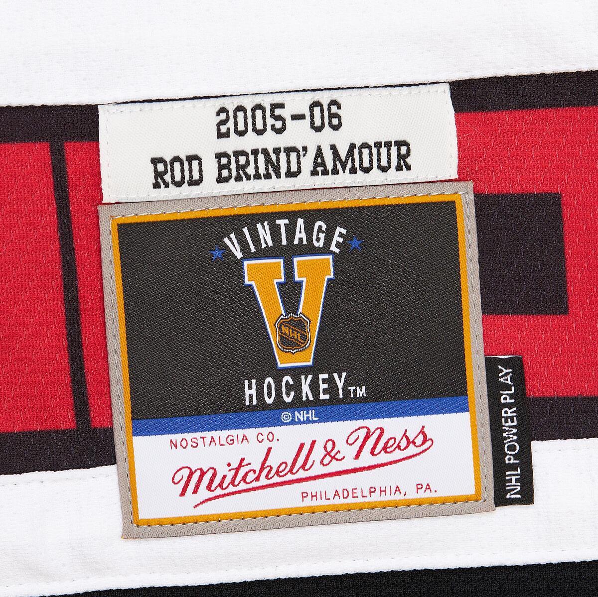 NHL DARK JERSEY HURRICANES 2005 ROD BRIND'AMOUR - Red - Image 6