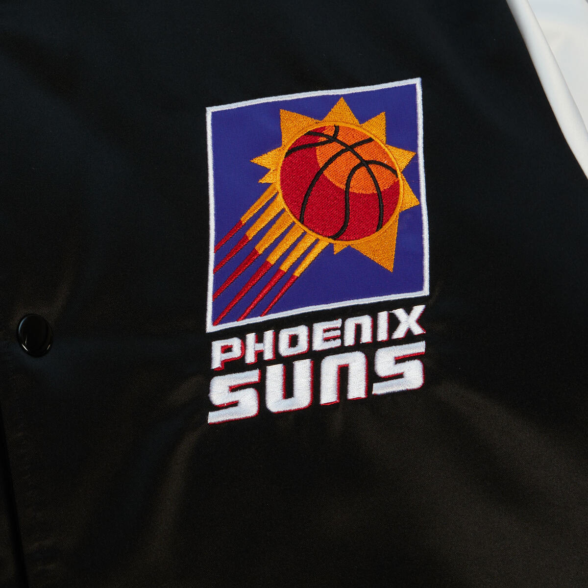 NBA TEAM ORIGINS VARSITY SATIN JACKET SUNS Black-White OJBF4854-PSUYYPPPBKWH - Image 3