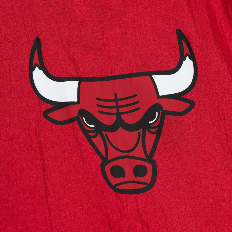 NBA TEAM OG 2.0 ANORAK WINDBREAKER VINTAGE LOGO BULLS Scarlet OJPO7093-CBUYYPPPSCAR - Image 5