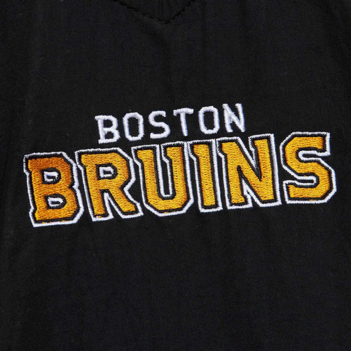 NHL CLASSIC NYLON PULLOVER CURRENT LOGO BRUINS Black OJPO7221-BBNYYPPPBLCK - Image 2