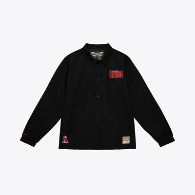 NBA BORN AND BRED WINDBREAKER BULLS - Image 1