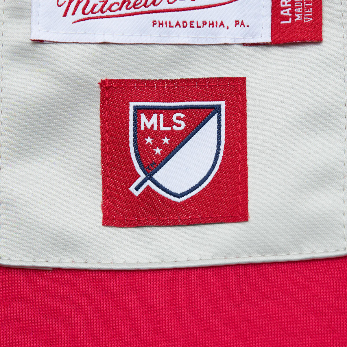 MLS LIGHTWEIGHT SATIN BOMBER CURRENT LOGO ST. LOUIS Silver SJKT7154-SLIYYPPPSILV - Image 4
