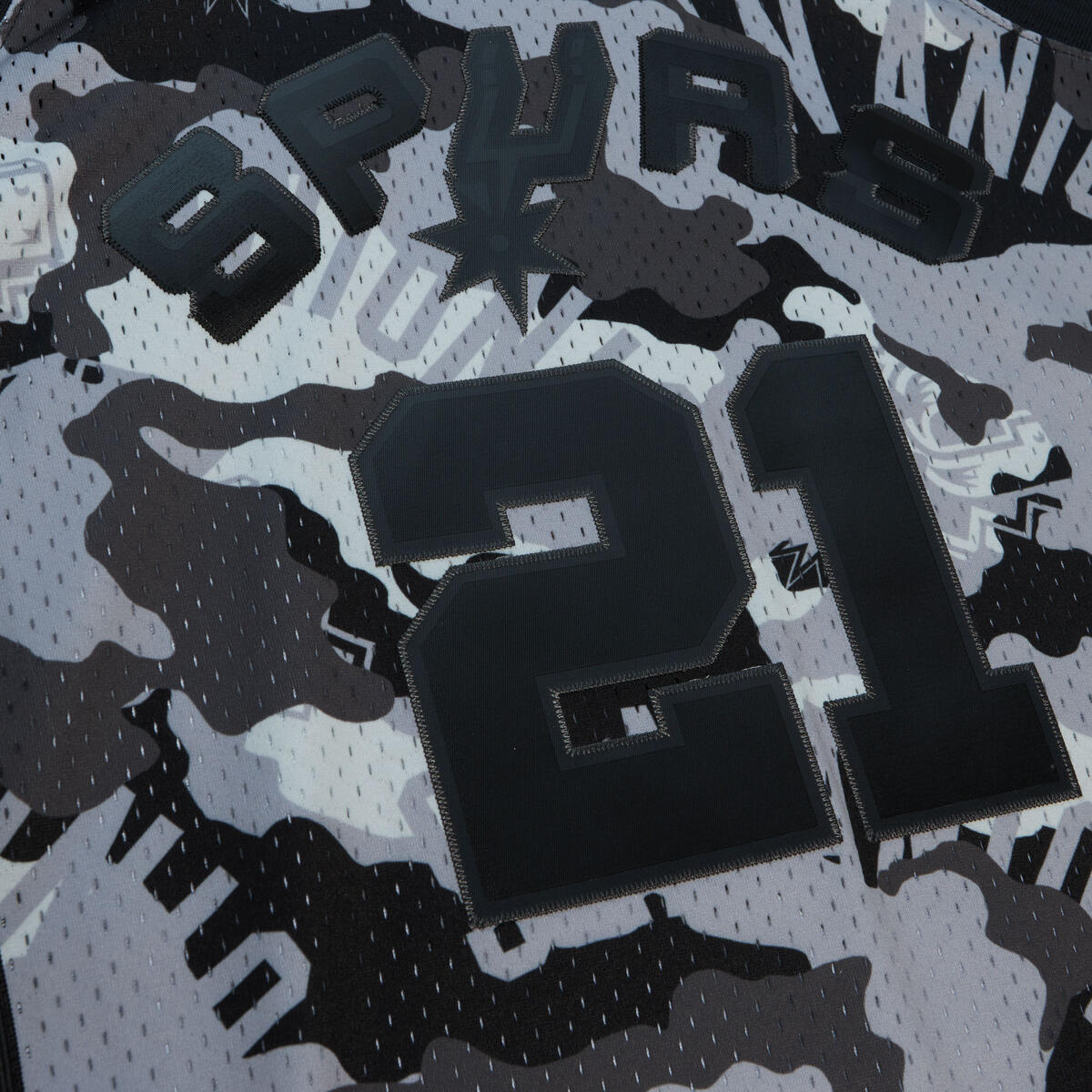 NBA GHOST BLACK CAMO SWINGMAN JERSEY SPURS 1998 TIM DUNCAN Pattern-Black SMJY4589-SAS98TDUPTBK - Image 3