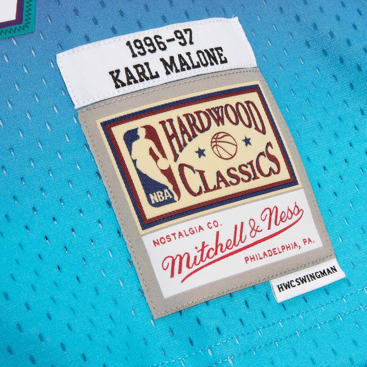 NBA RELOAD SWINGMAN JERSEY JAZZ 1996 KARL MALONE - Blue - Image 3