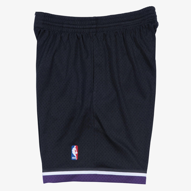 NBA SWINGMAN ROAD SHORTS KINGS 00-01 - Black - Image 2