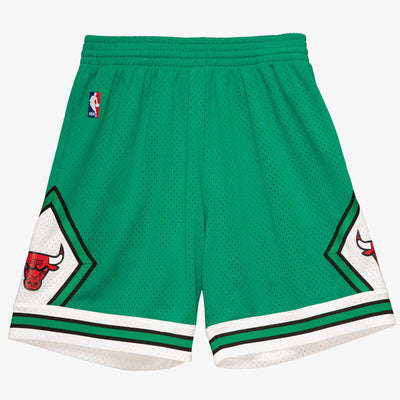NBA SWINGMAN SHORTS BULLS 08 - KELLY GREEN - Image 1