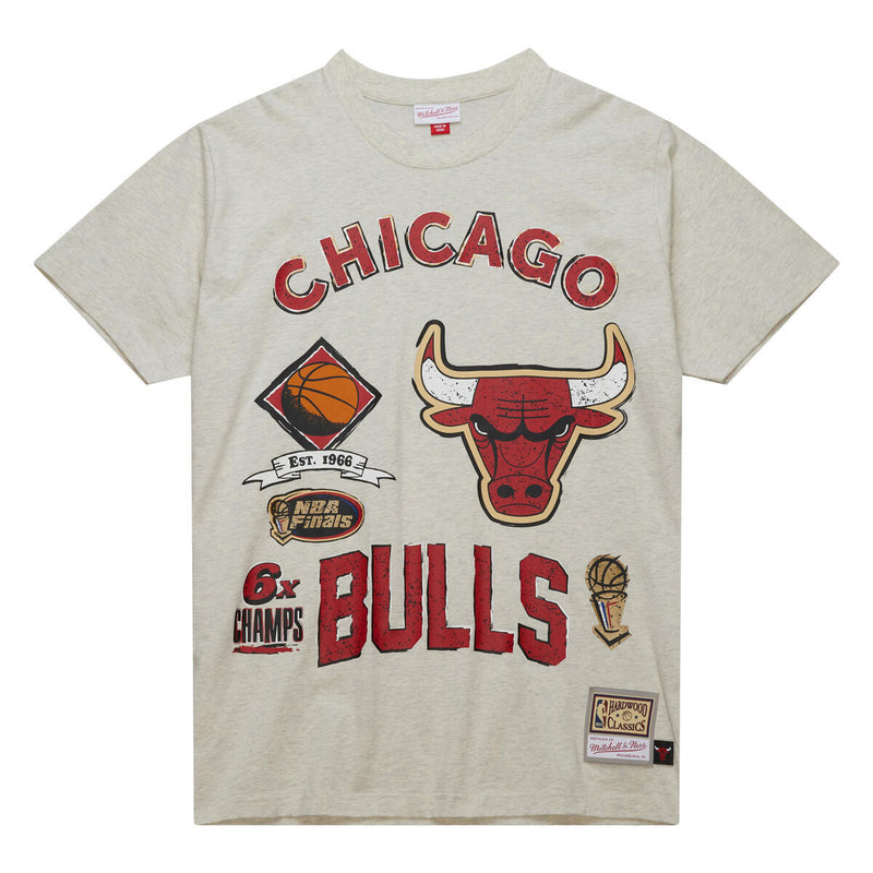 NBA LEGACY DEFINED SS TEE HWC BULLS Oatmeal Heather SS8412-CBUOTHT - Image 1