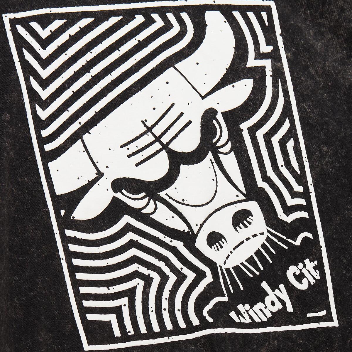 NBA DESTINATION LEISURE SS PREMIUM GRAPHIC TEE BULLS Black SSTE6791-CBUYYPPPBLCK - Image 3