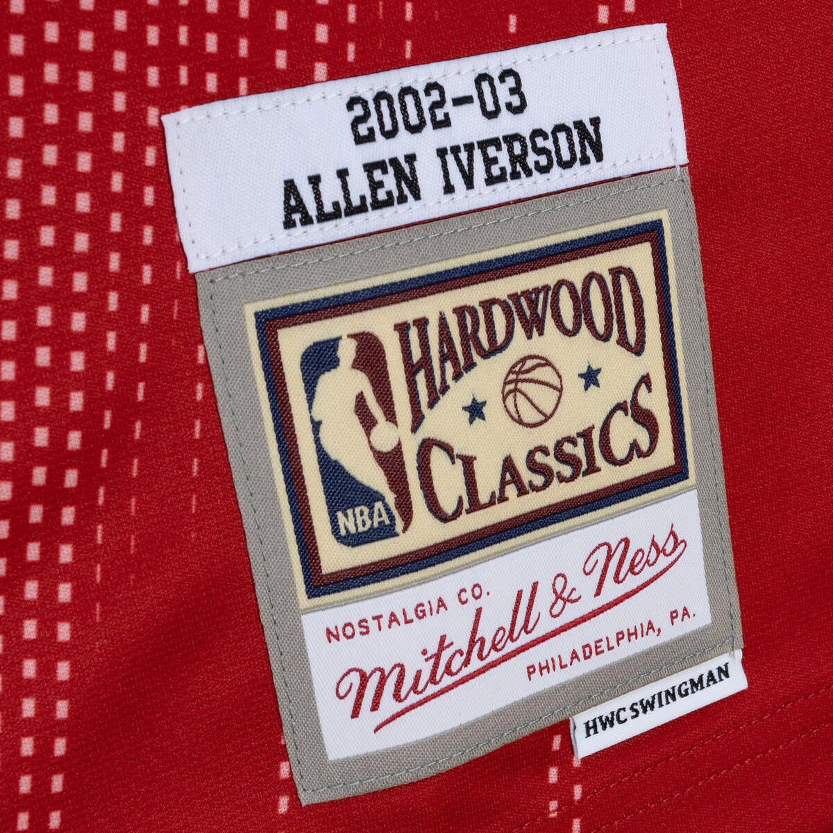 NBA MONOCHROME SWINGMAN JERSEY 76ERS 2002 ALLEN IVERSON - Red - Image 4