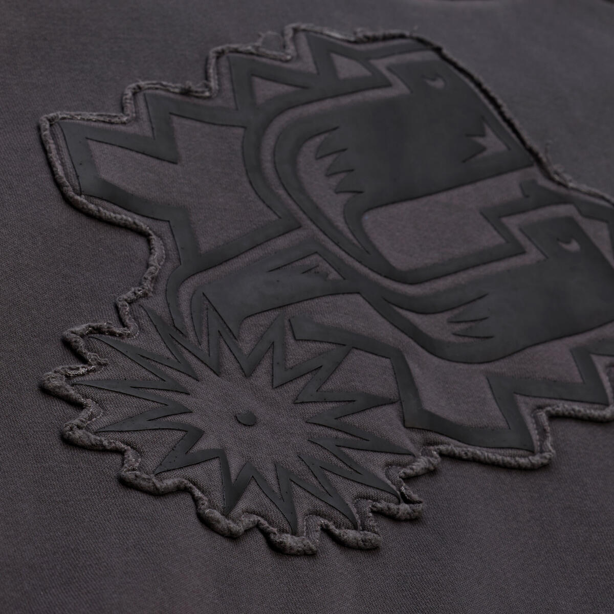 NBA DOWNTOWN COLLECTION FLEECE HOODIE SAN ANTONIO SPURS - Image 3