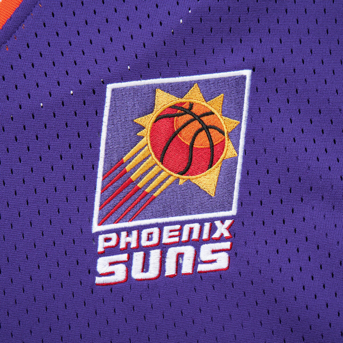 NBA FASHION MESH V-NECK VINTAGE LOGO SUNS Purple TMVN6625-PSUYYPPPPURP - Image 3