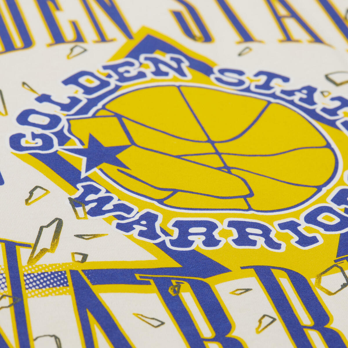 NBA SHATTERED LOCKUP TEE WARRIORS - VINTAGE WHITE - Image 4