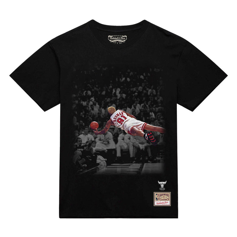 NBA MOMENTS TEE BULLS DENNIS RODMAN - Black - Image 1