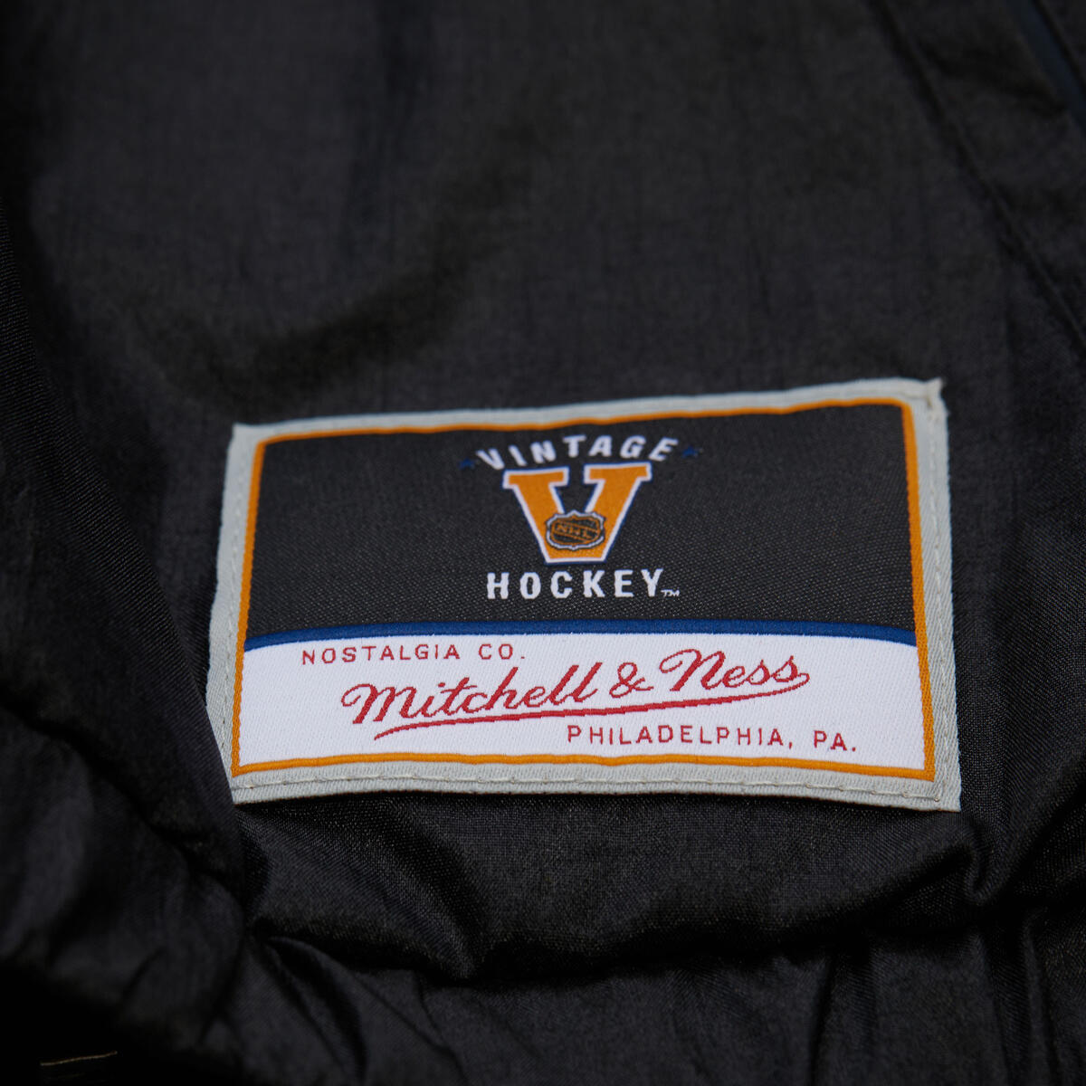 NHL WOMEN'S NYLON JACKET FLYERS - Black - Image 3