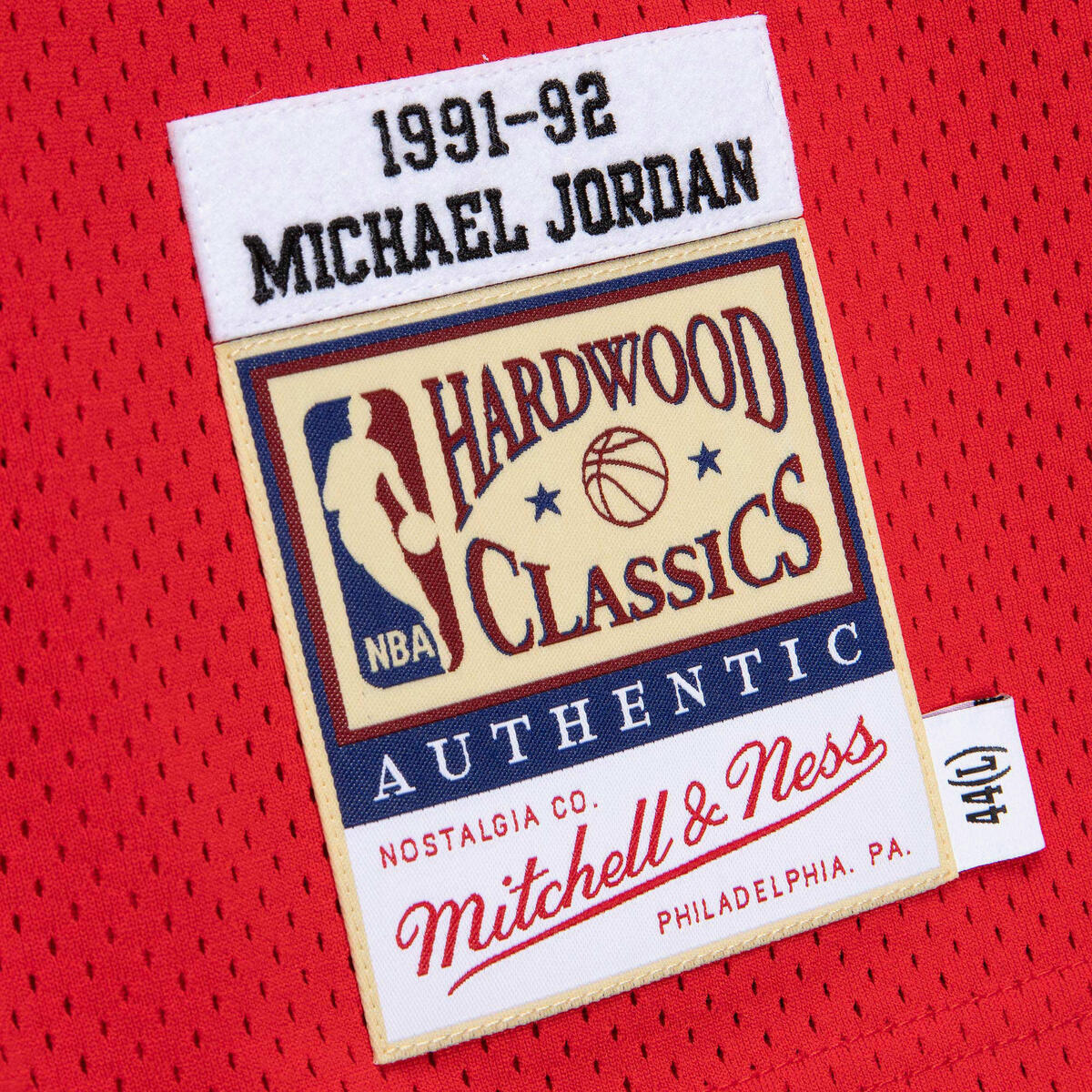 NBA AUTHENTIC JERSEY BULLS 1991 MICHAEL JORDAN University Red AJY43162-CBU91MJOUNRD - Image 4