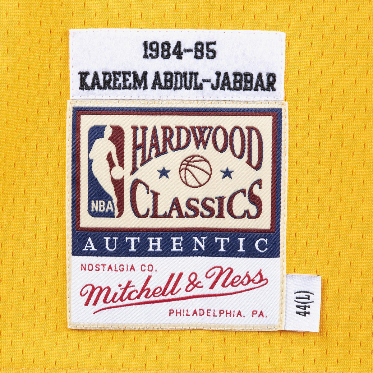 AUTHENTIC JERSEY 1984 LAKERS KAREEM ABDUL-JABBAR Light Gold AJY4AC19035-LALLTGD84KAB - Image 3