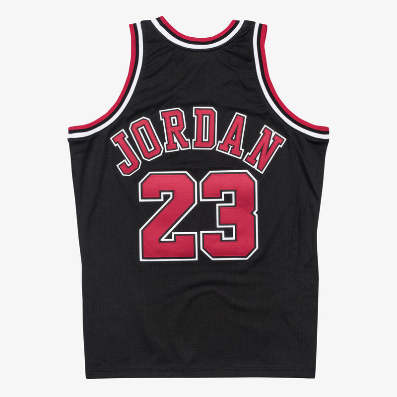 NBA AUTHENTIC ALTERNATE JERSEY BULLS 1997 MICHAEL JORDAN - Black - Image 2