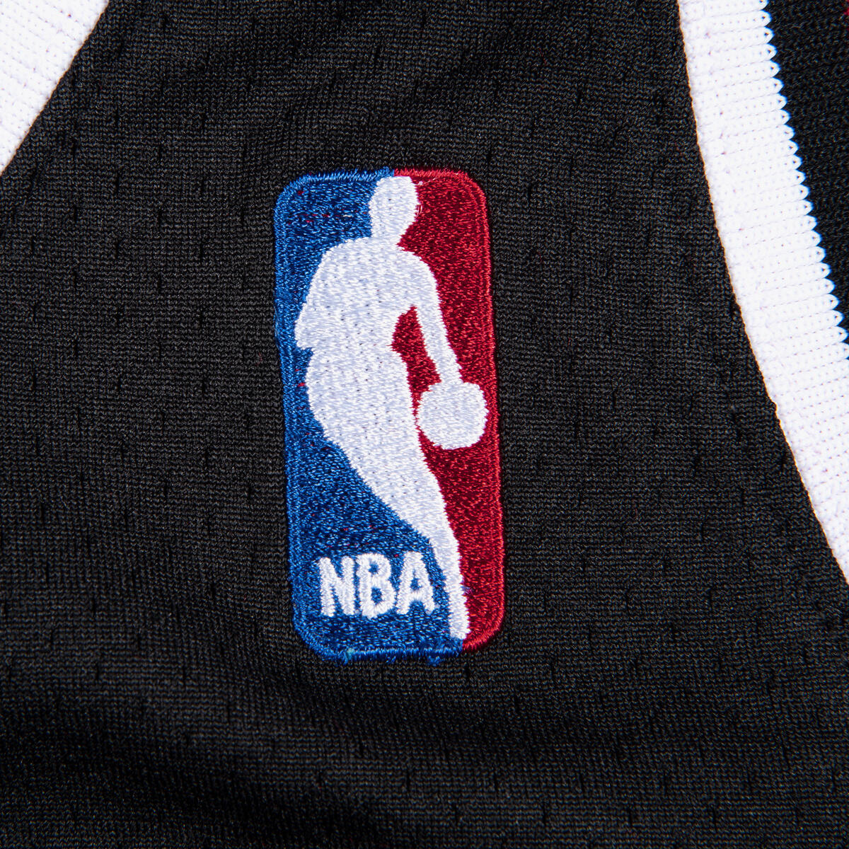 NBA AUTHENTIC ALTERNATE JERSEY BULLS 1997 MICHAEL JORDAN - Black - Image 4