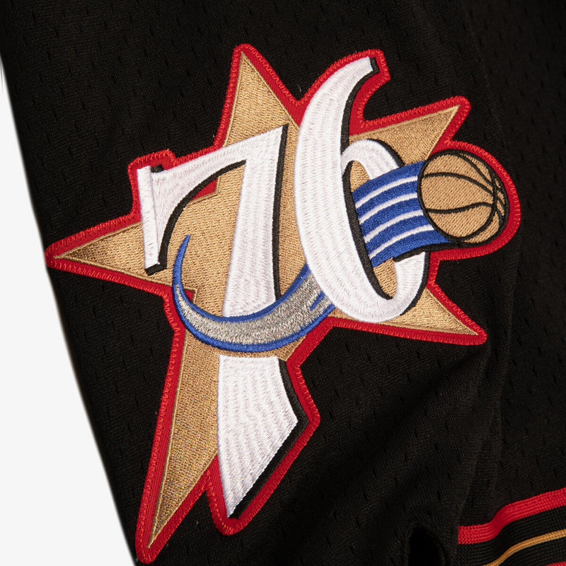 NBA AUTHENTIC ROAD SHORTS 76ERS 97-98 Black ASHRGS18129-P76BLCK97 - Image 3