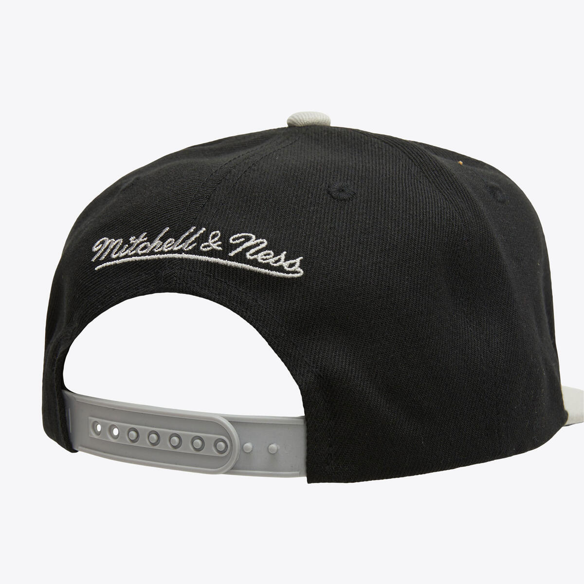 NBA 8 BIT XL SNAPBACK NETS Black HHSS4784-BNEYYPPPBLCK - Image 2
